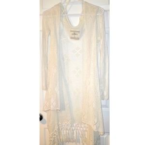 White Crochet O'Neill Bikini Cover up. Size Small